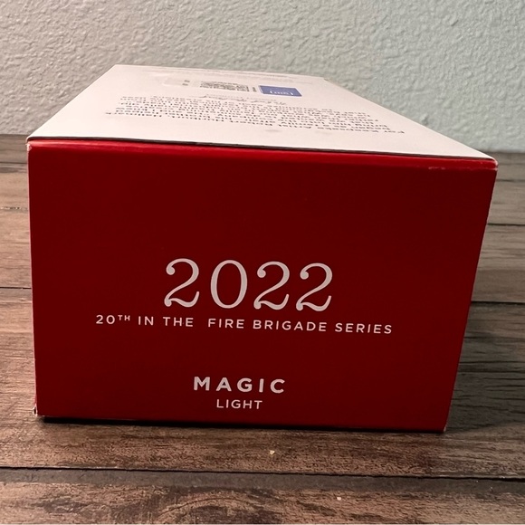 Hallmark 2022 NEW Christmas Ornament 1947 Chevrolet #20 in Fire Brigade Series - Picture 10 of 11